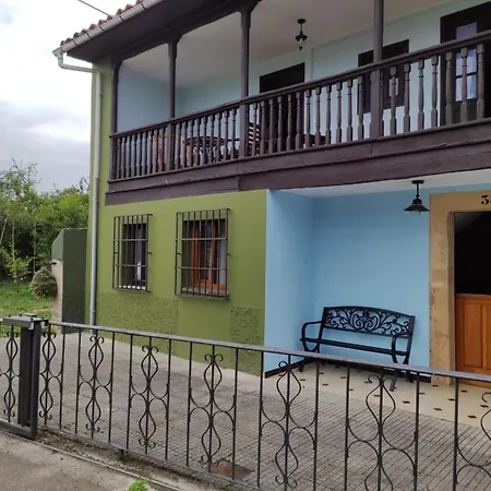 펜션 Casa Pedroarias, Cerca De Playa De Rodiles